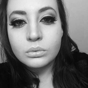 Meet your Posher, Clarita